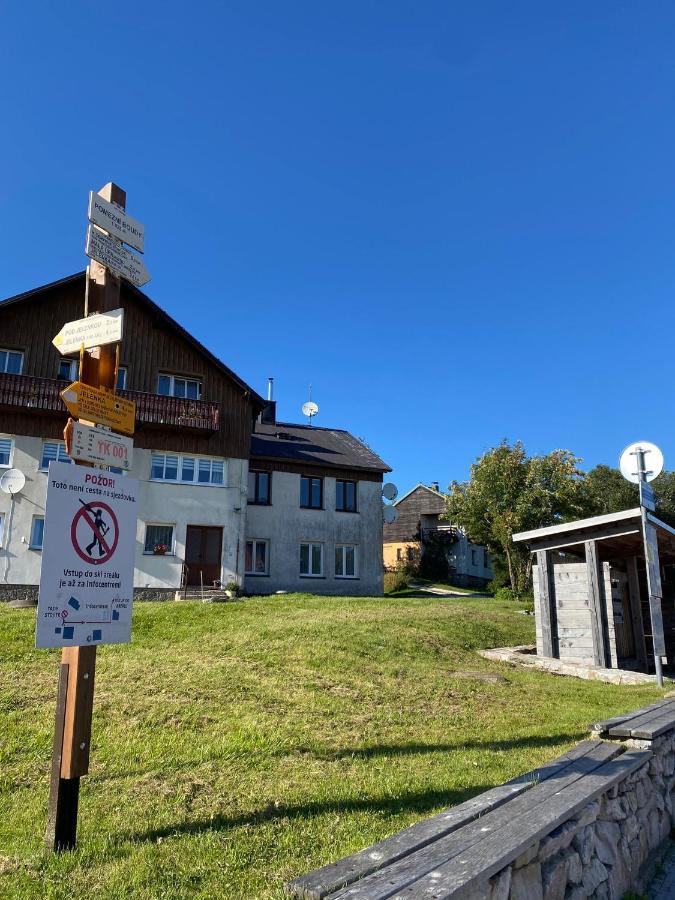 Apartman Pod Vlekem Horní Malá Úpa Exteriör bild
